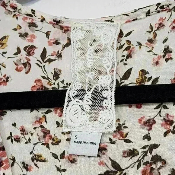 Sadie & Sage Boho Floral Two Piece Set Size S/M - Picture 4 of 14